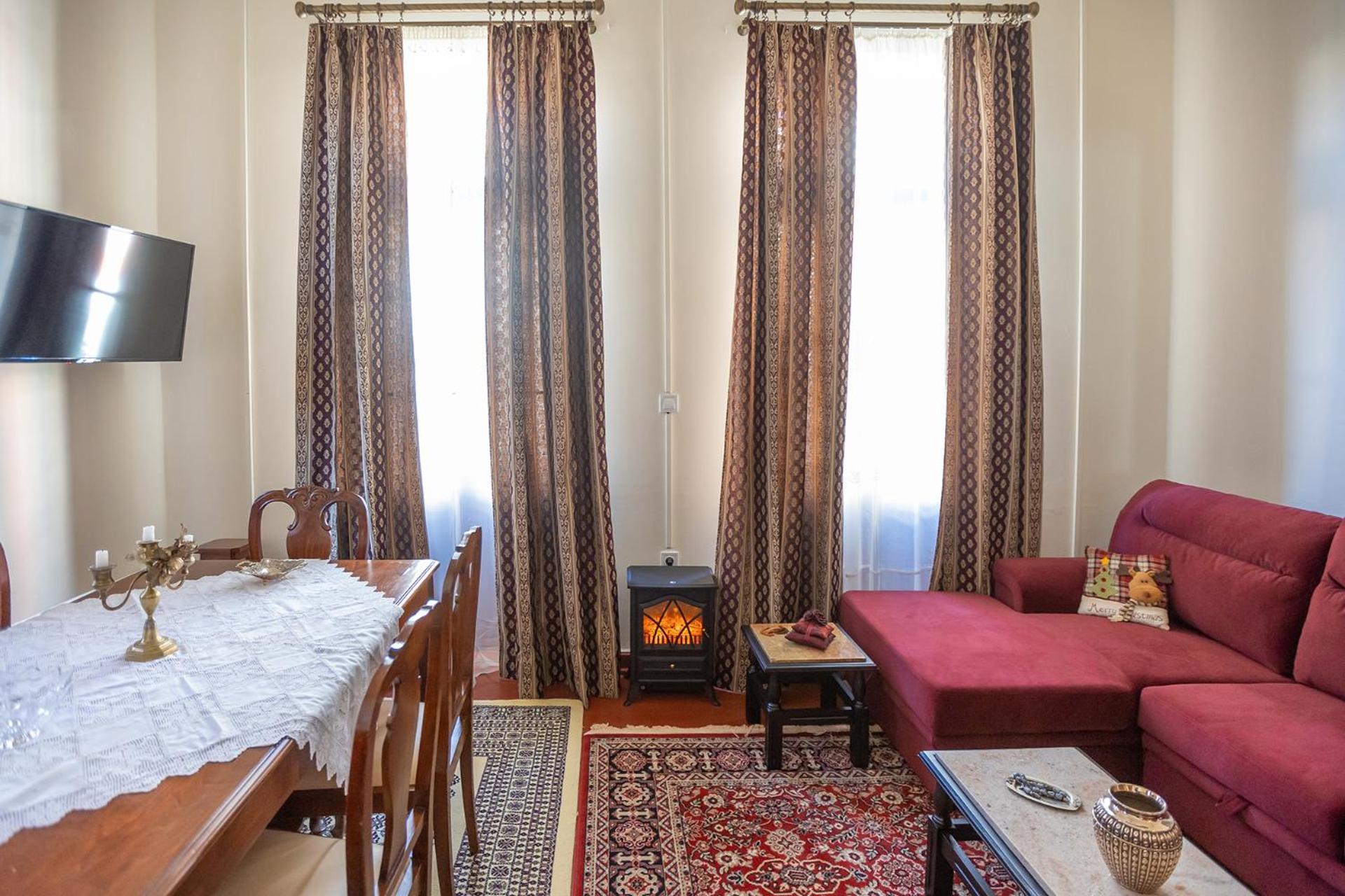 Era Of Elegance: 1928 Classic Dwelling Trípoli Eksteriør bilde