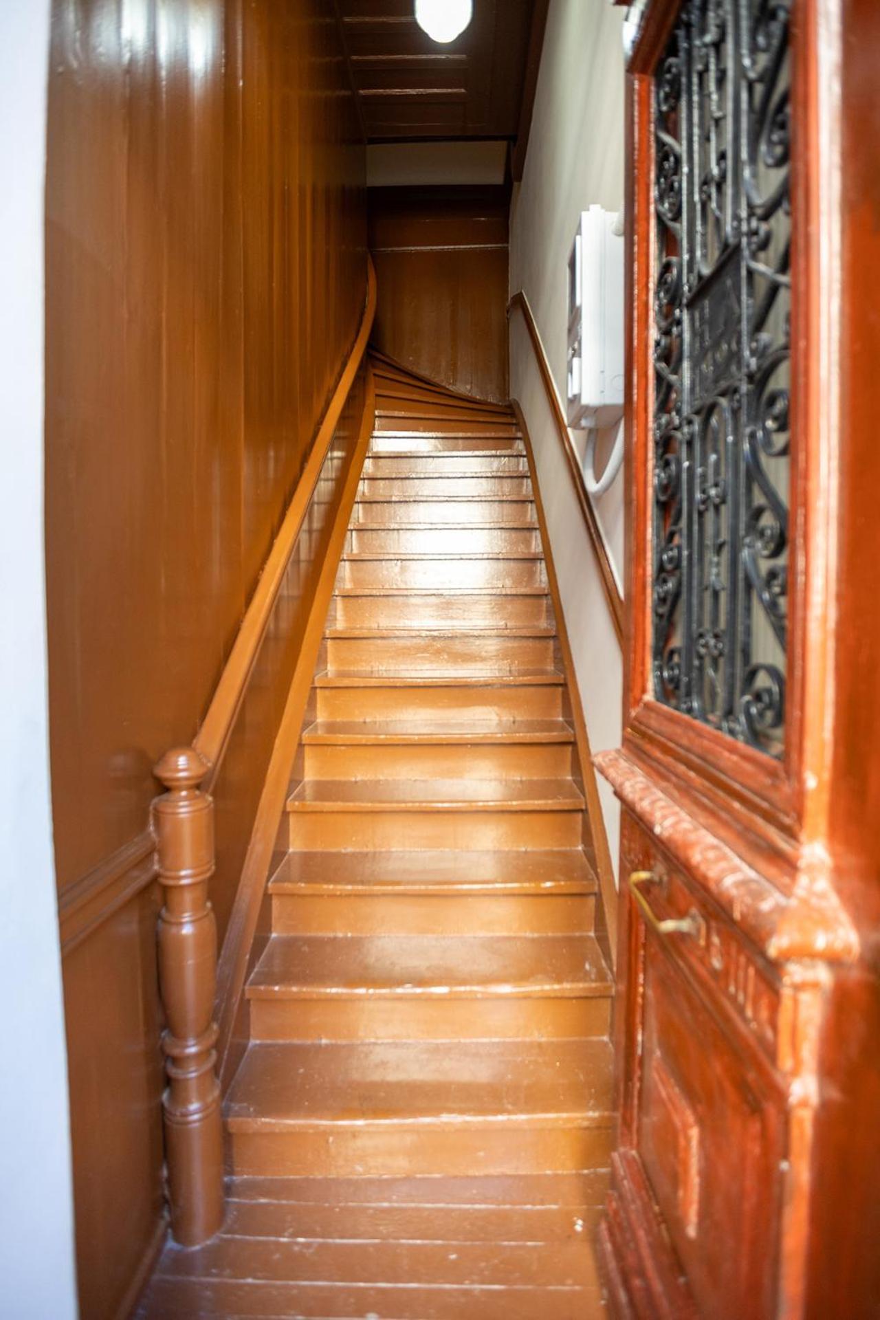 Era Of Elegance: 1928 Classic Dwelling Trípoli Eksteriør bilde