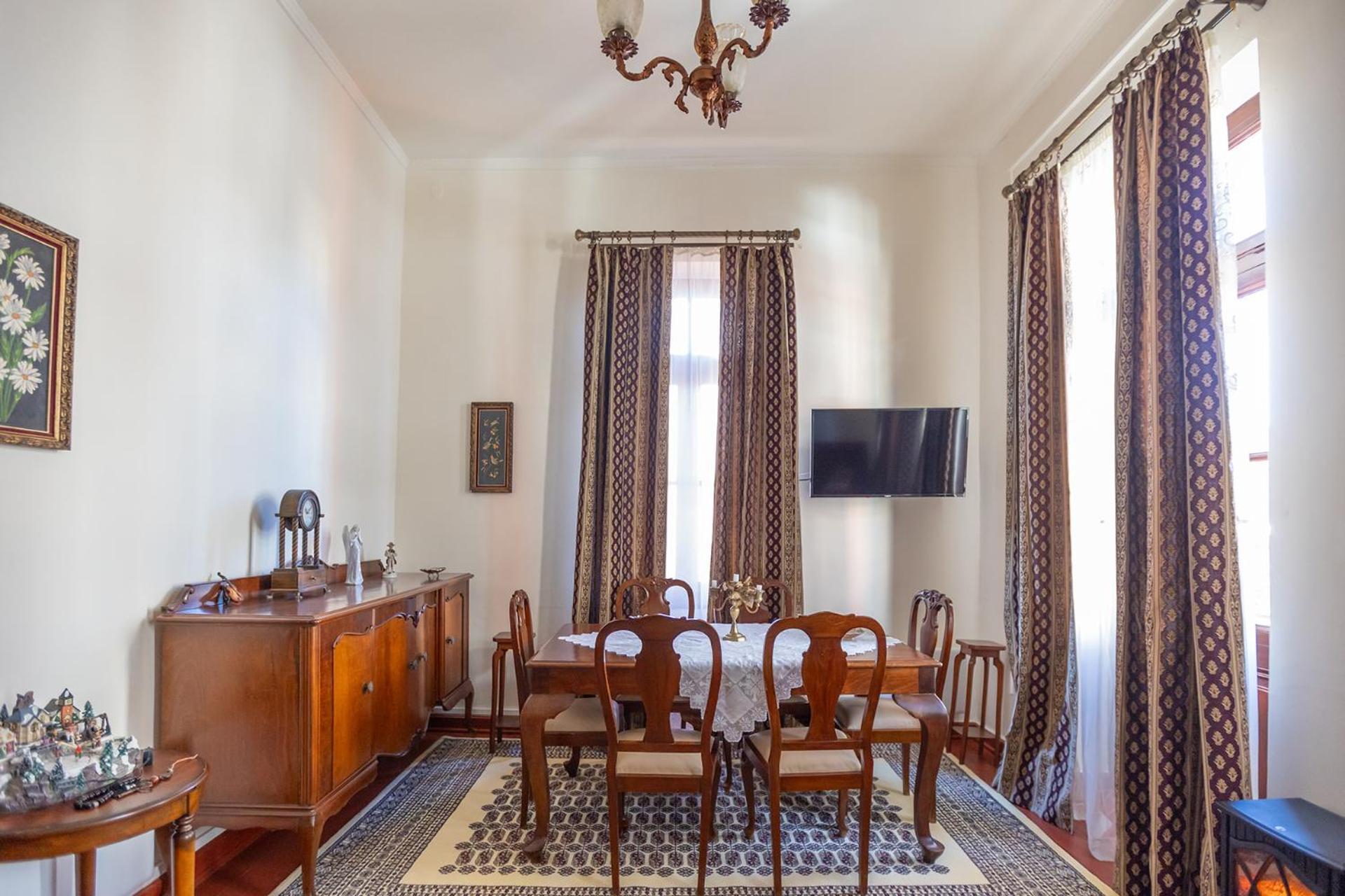 Era Of Elegance: 1928 Classic Dwelling Trípoli Eksteriør bilde